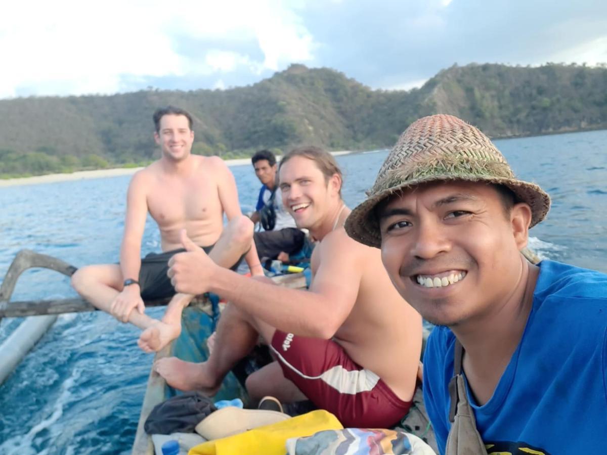 Boneputeh Homestay Taliwang Eksteriør billede