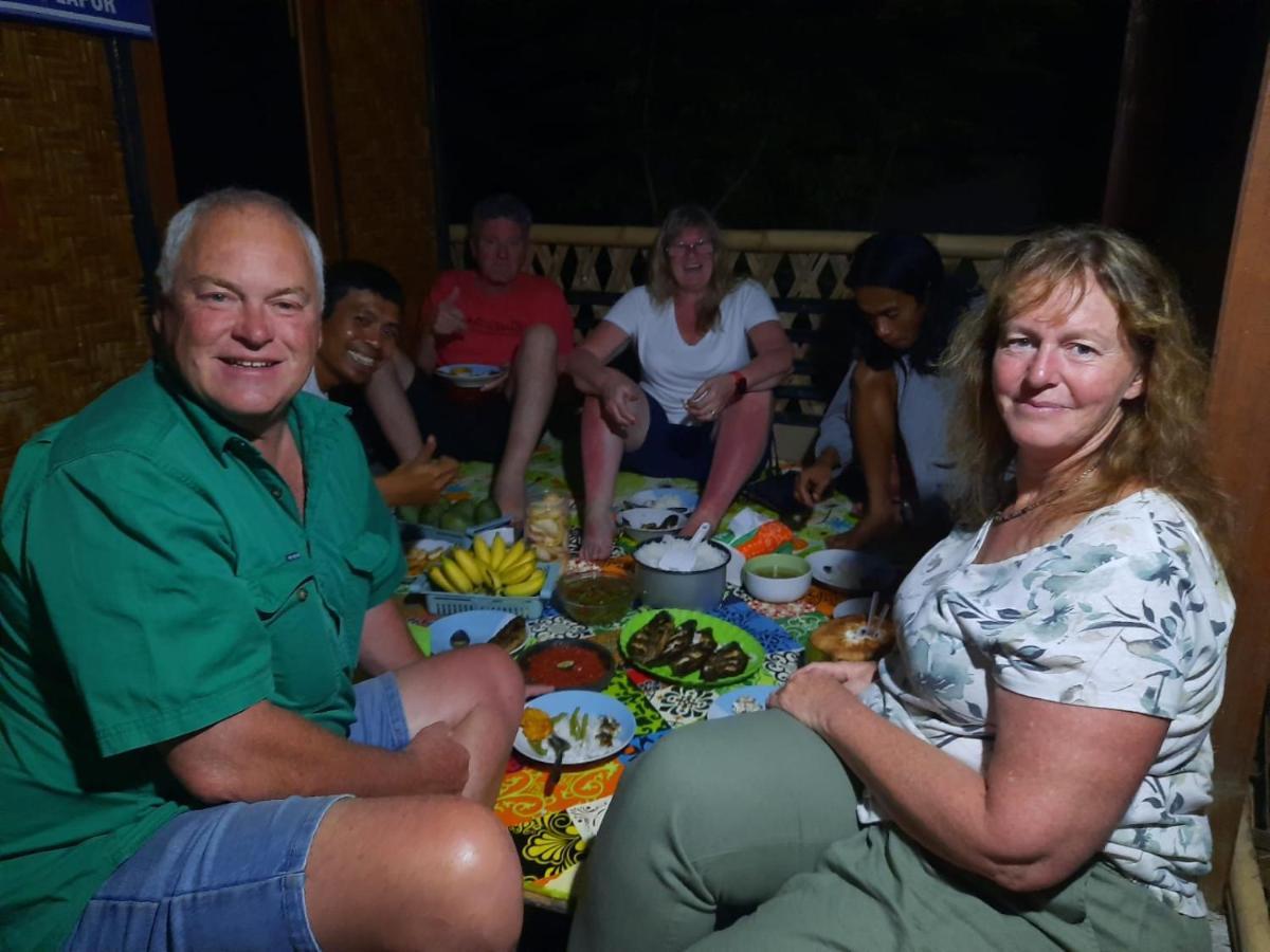 Boneputeh Homestay Taliwang Eksteriør billede