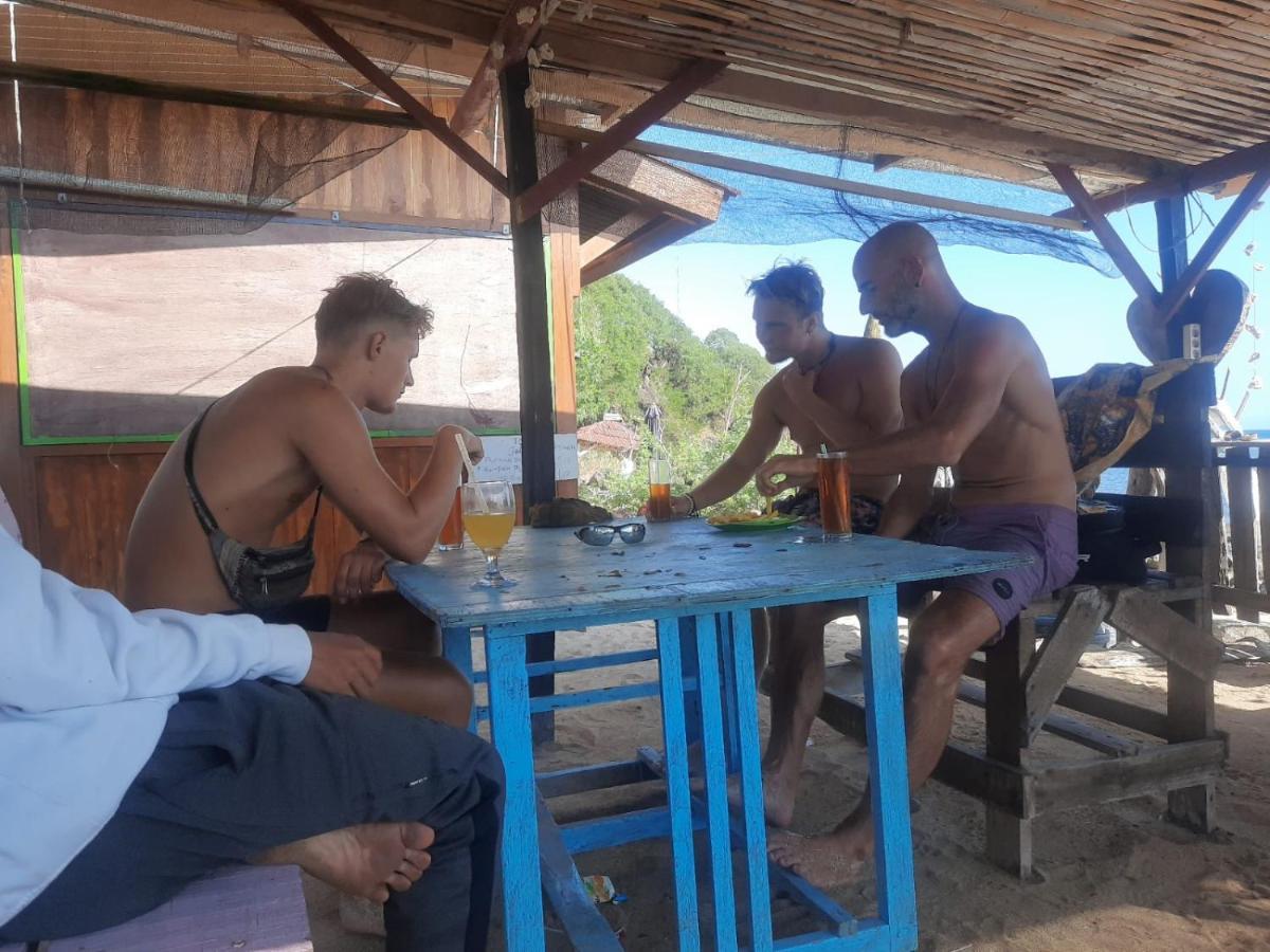 Boneputeh Homestay Taliwang Eksteriør billede