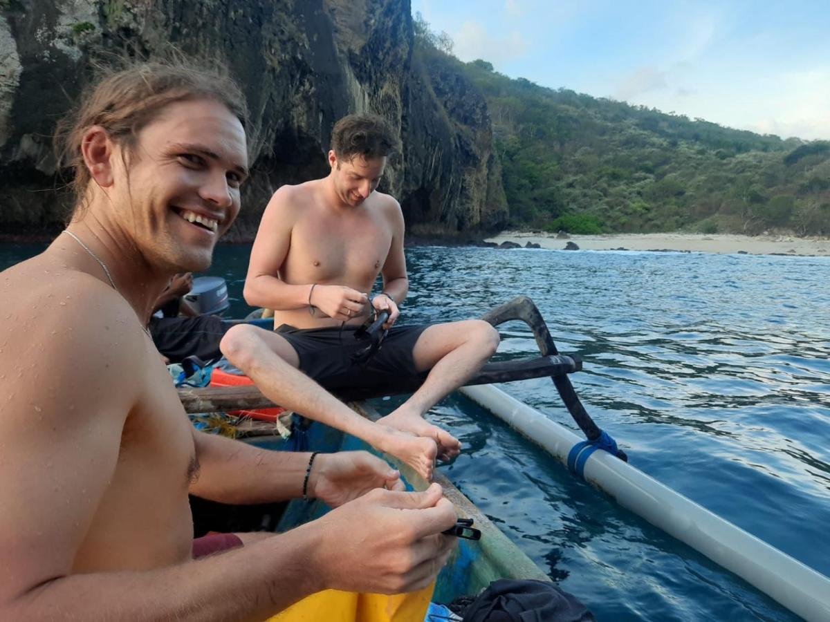 Boneputeh Homestay Taliwang Eksteriør billede