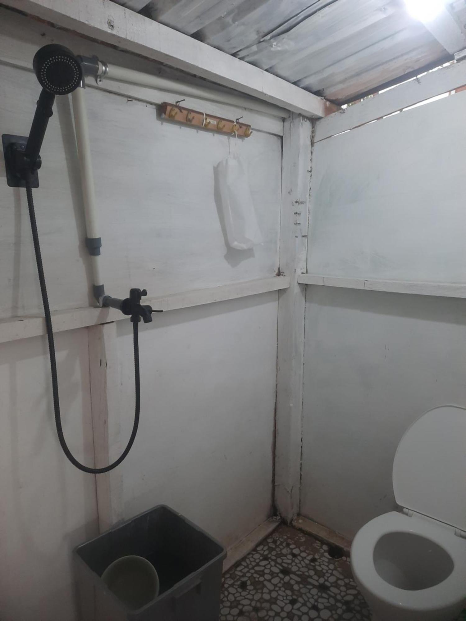 Boneputeh Homestay Taliwang Eksteriør billede