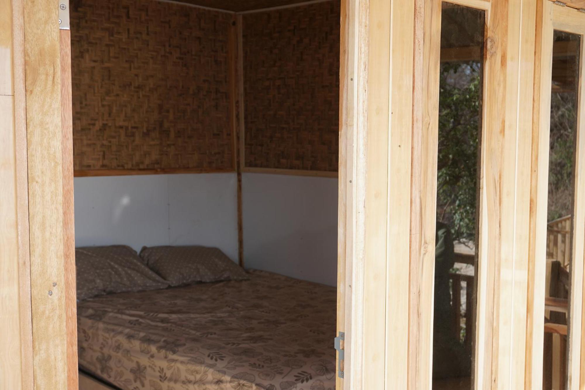 Boneputeh Homestay Taliwang Værelse billede